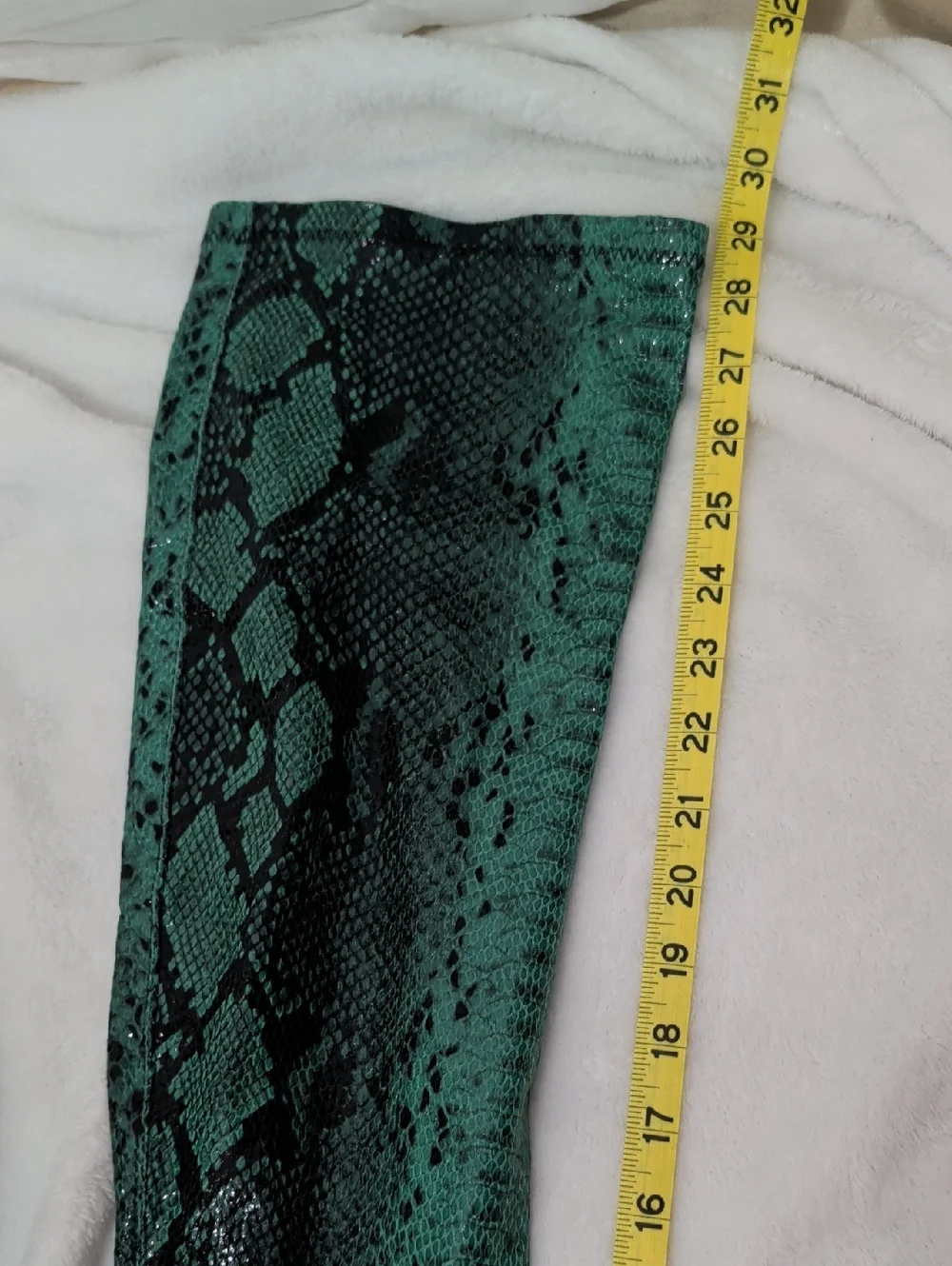 Green Snake-Print Thigh High Heeled Boots - Picture 11 of 12